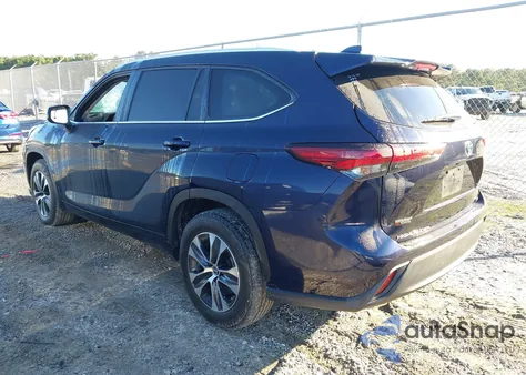 2024 Toyota Highlander Hybrid Xle z USA, uszkodzony, nr VIN 5TDKARAH8RS531648